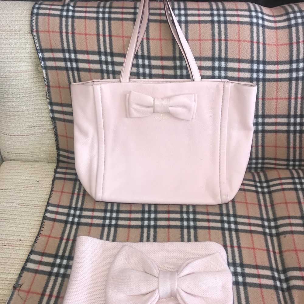 Kate spade tote and infinity scarf